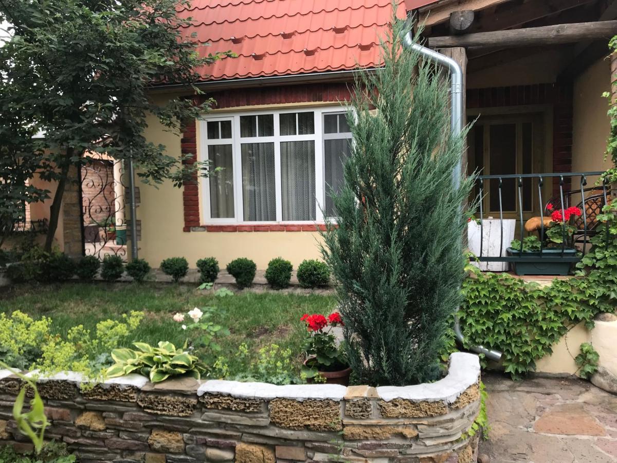 Flower Street سفيتياز المظهر الخارجي الصورة